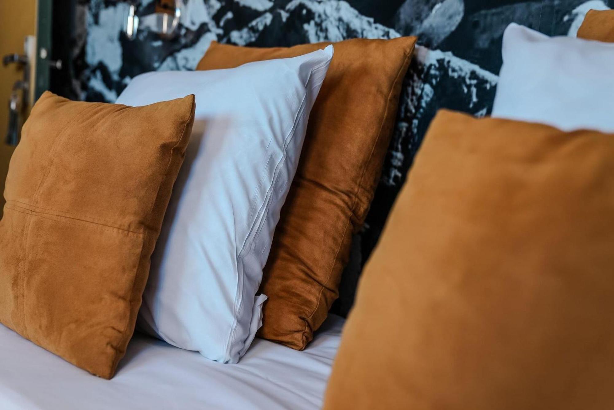 Le Sens Six Bed & Breakfast